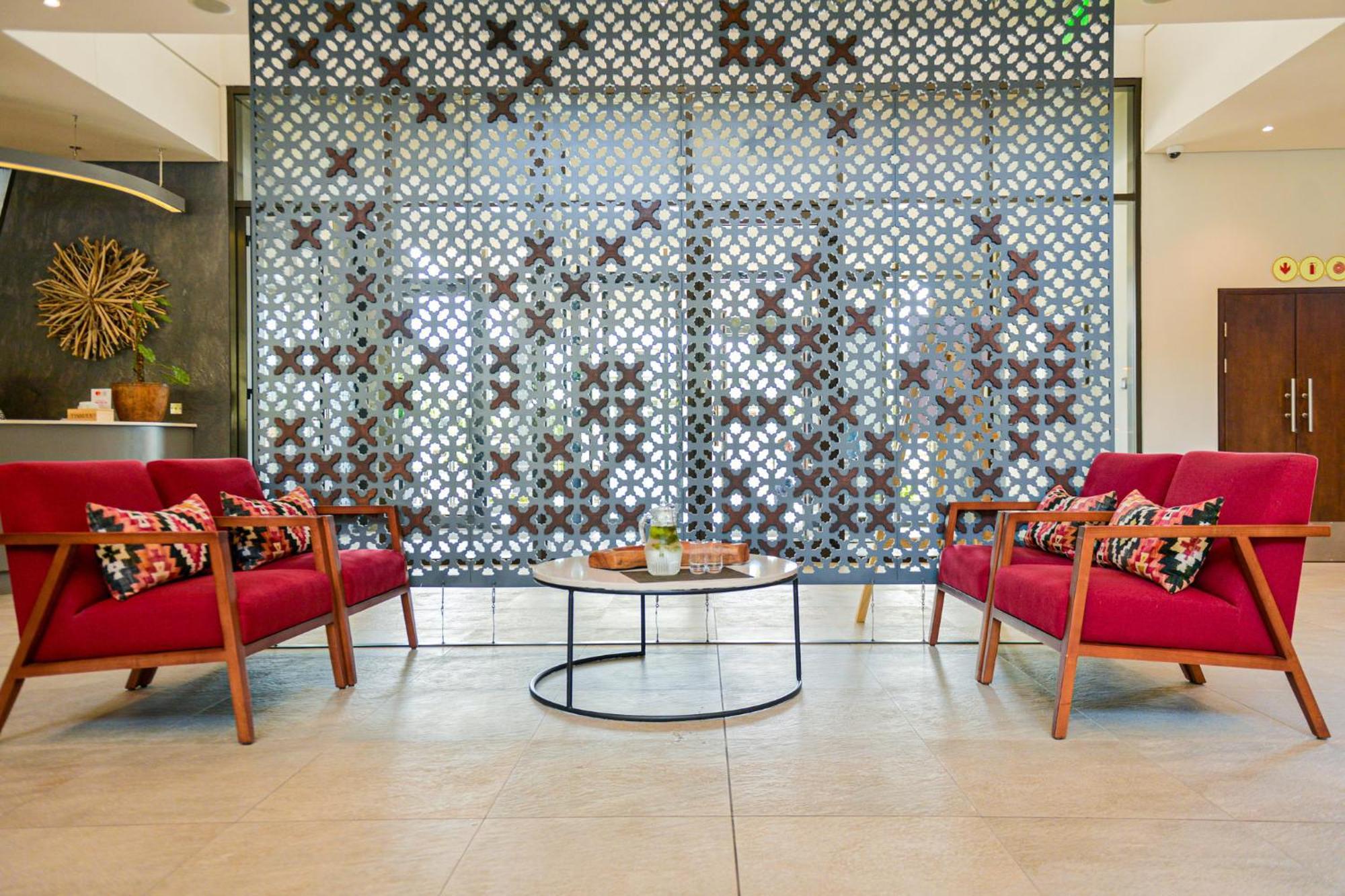 ホテル Crowne Plaza - Dar Es Salaam By Ihg エクステリア 写真